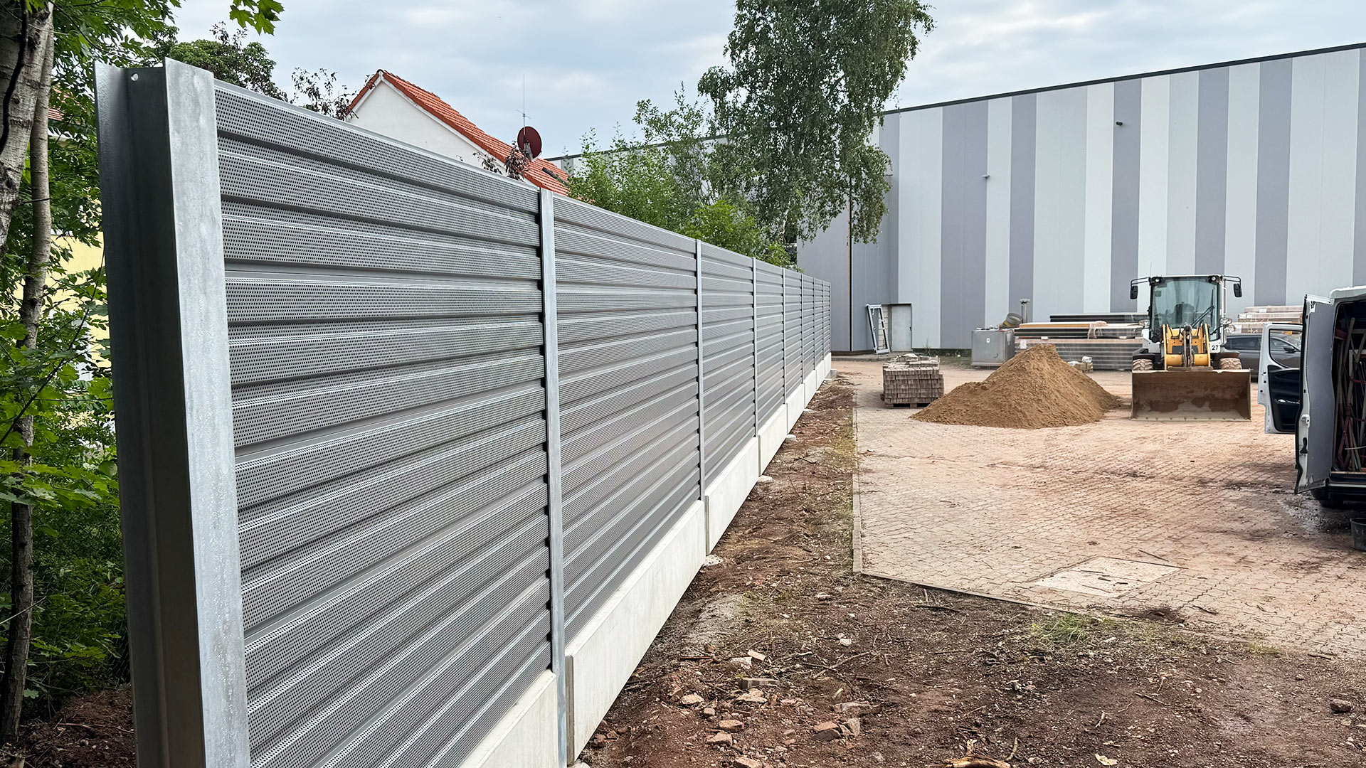Lärmschutzwand aus Aluminium von ECOTEC
